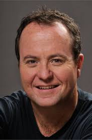 OpKantoor op IFM Radio 102.2 FM #FirstPlayFriday Vanoggend om 10:15 gesels  ek met die bekende akteur en vervaardiger Jacques Gombault, en dan is daar  lekker baie nuwe musiek! APPEL is terug met #