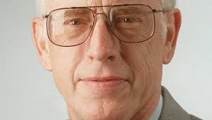 Guerry Suggs, 2000 First Citizen, dies at 80