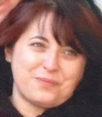 Eva Izsak, quando le donne sono vittime di “fuoco amico”