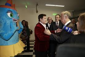 Jun 01, 2021 · marcelo rebelo de sousa assistiu ao encontro com a itália em ljubljana, no segundo de três dias de visita oficial à eslovénia, e desceu aos balneários a seguir ao apito final para festejar a. Marcelo Revela O Grande Presente Este Ano Foi Ter O Meu Neto Francisco Comigo