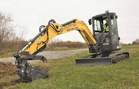 New Holland Excavators Summarized 2019 Spec Guide New Holland Excavator Construction Equipment