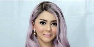 We have a zero tolerance policy against any illegal pornography. Penampilan Asli Jenita Janet Tanpa Wig Bikin Meleleh Dream Co Id