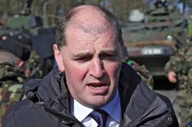 Strong take-up for new financial-incentive scheme to keep pilots in the Air  Corps