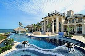 Çünkü dünyanın en pahalı evlerinin içinde tiyatro, tenis kortları, hatta masaj salonları bile var. Dunyanin En Guzel Evi Ve Ici Google Search Luks Evler Hayallerinizdeki Ev Ev Plani