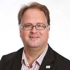 Medical staffing in England: a defining moment for doctors and patients