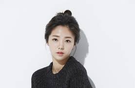 47 kg (104 lbs) instagram: Chae Soo Bin Boyfriend Plastic Surgery Age Height Bio Married