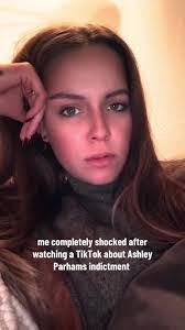 Ashley Pharr's Instagram, Twitter & Facebook