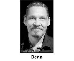 Joel Bean's Instagram, Twitter & Facebook