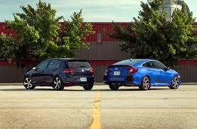 2017 Honda Civic Si Vs Volkswagen Gti Comparison Autoguide Com