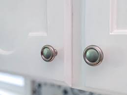 Touching up walls and ceilings painted long ago can sometimes create a more unsightly finish than the old paint itself. How To Touch Up Chipped Cabinet Paint Lovely Etc