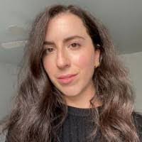 Kristin Downing's Instagram, Twitter & Facebook