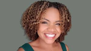 Polyamory in the News: How Not to Plan a Polyamorous Vacation. "Polylogues"  play reviewed in NY Times. And more poly in the media.