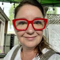 40+ "Vanessa Kent" profiles