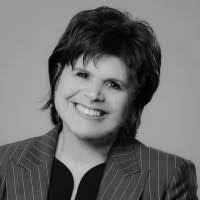 Sandra Shore's Instagram, Twitter & Facebook