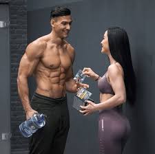 Lo que hace que ganes masa muscular además de la alimentación balanceada para ello son los estímulos de fuerza que se aplican a los músculos. Rutina De 12 Semanas Para Ganar Volumen Y Fuerza Rutinasentrenamiento