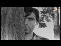 Πώς να του χαλάσω το χατίρι;» έγραψε χαρακτηριστικά στο facebook ο εγγονός και ανάρτησε selfie με τον παππού του ανέστη βλάχο, λίγο πριν από το οικογενειακό κυριακάτικο τραπέζι. Ert3 Ellhnikh Tainia O Fobos Trailer Youtube