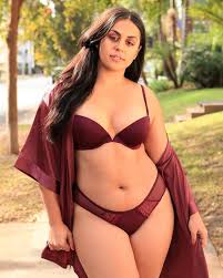 Ayesha Perry-Iqbal Porn Pic - EPORNER