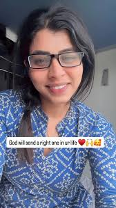 Purvi Collections ❤️😍 📍Chinna Waltair Opp Mandi Croods 🫶🥰 . . .  #explorepage #instainfluencer #famous #desflopforfcs