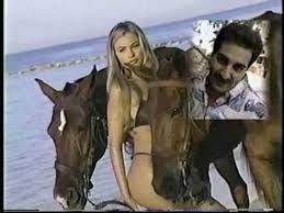Découvrez sa biographie, le détail de ses 19 ans de carrière et toute son actualité. Sofia Vergara Calendar 2000 Behind The Scenes Video Part 2 Youtube