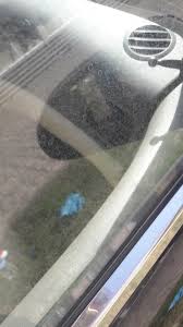 Camdaki su damlaları nasıl temizlenir? Camlar Ve Aynalardaki Bu Lekeler Nasil Cikar