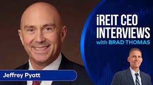 Jeff Pyatt's Instagram, Twitter & Facebook