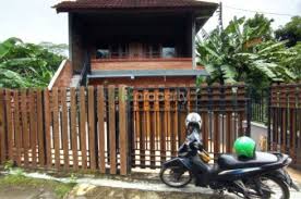 Desain rumah minimalis modern 2 lantai. Rumah Kayu Modern 2 Lantai Siap Huni Di Sedayu Rumah Dijual Di Yogyakarta Dot Property