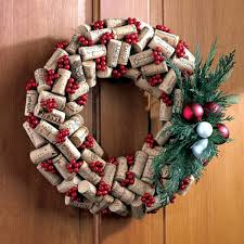 Deck the halls in festive christmas decorations, get ideas for christmas recipes, or work on some fun craft projects! Craft Christmas Wreath 14 Ideas With Unusual Materials Interior Design Ideas Ofdesign
