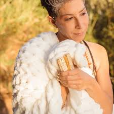 New Marshmallow Throw