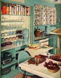 Traditional homes often feature dark, finished wood, rich colour palettes, and a variety of textures and curved lines. Retro Kitchen Decor 1950s Kitchens