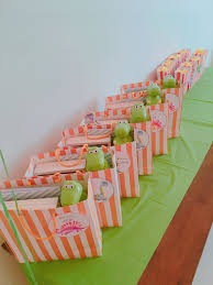 Birthday Party Return Gift Ideas For Kids Dinosaur Theme Birthday Return Gifts Birthday Return Gifts Personalized Party Decor Dinosaur Party