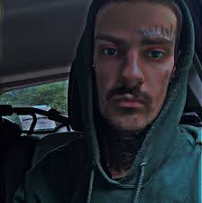 Police chase in Pitcairn, monroeville area crazyyyyy shout out Pitcairn  police 👮 good job 👏🏼