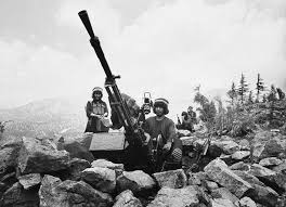 The afghan war quickly settled down into a stalemate, with more than 100,000 soviet troops controlling the cities, larger towns, and major garrisons and the mujahideen moving with relative freedom throughout the countryside. Download E Book The Soviet War In Afghanistan