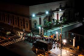 Among the defendants are deutsche bank, standard chartered and danske bank. Parlament Von Venezuela Warnt Deutsche Bank Vor Gold Swap Amerika21