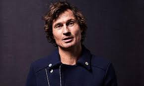 Sveaas och stordalen övertog drygt 34 procent var i företaget och stordalen blev styrelseordförande. Petter Stordalen Pornography Is A Tacky Ghost From The Past