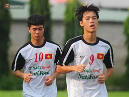 Maybe you would like to learn more about one of these? Tinh Báº¡n 10 NÄƒm Gáº¯n Bo Sau Táº¥t Cáº£ Cong PhÆ°á»£ng Váº«n La Chá»— Dá»±a Vá»¯ng Chai Cá»§a VÄƒn Toan