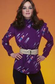 Fallon carrington (elizabeth gillies) könnte eines tages cristal flores carrington (nathalie kelley) ist blakes neue frau und nimmt somit gegenüber fallon. Denver Clan Alexis Colby Fallon Carrington Fallon Carrington Qaz Wiki