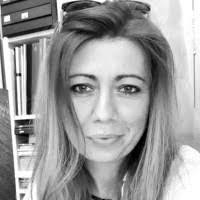 Andrea Janda's Instagram, Twitter & Facebook