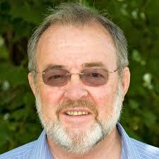 Edward Charlesworth's Instagram, Twitter & Facebook