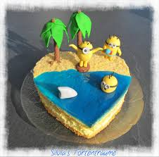 Silvia S Tortentraume Minions Strand Kuchen Torte Cake Hai Palmen Fondant Motivtorte Jelly Decor Wasser Infos Rezept Strand Kuchen Motivtorten Motivtorte