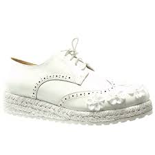 Epingle Sur Chaussures
