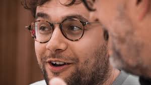 Antón Sánchez chama a participar na manifestación convocada este domingo  por SOS Sanidade Pública porque “os recortes matan e coa saúde das persoas  non se xoga”. 👉 Podes ampliar información aquí: