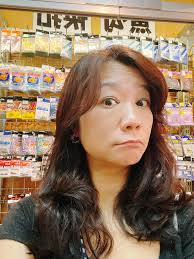 我應該是第一個在釣魚店自拍的媽媽