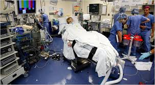 If you go to your doctor when you first notice symptoms, your cancer might be diagnosed at an earlier stage, when treatment is more. From Smoking Boom A Major Killer Of Women The New York Times