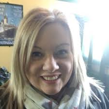 Diane Palmer (@DEJ96)