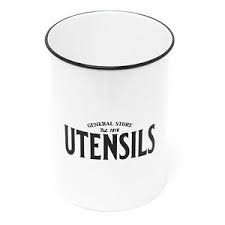 From turners and tongs to spatulas and spoons, procook kitchen utensils have the right chef's tool for the job. Kitchen Utensils Holders For Sale Ebay