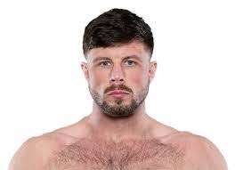 Karl Moore's Instagram, Twitter & Facebook