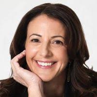 Julie Gruber's Instagram, Twitter & Facebook