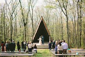 English Inspired Pennsylvania Camp Wedding Jessica Andrew Camp Wedding Wedding Venues Pennsylvania Summer Camp Wedding