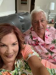 Linda Lambdin's Instagram, Twitter & Facebook