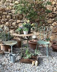 56 Beautiful Cottage Garden Design Ideas With The Old Garden Style 17 Aacmm Com Vintage Garden Decor Cottage Garden Cottage Garden Patio